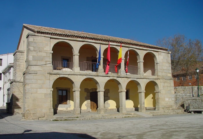 Foto del Registro Civil de Bustarviejo
