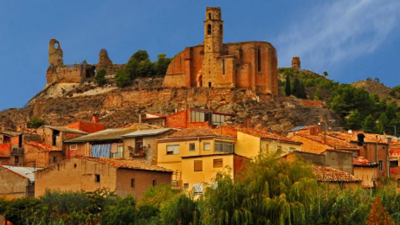 Foto del Registro Civil de Castelló de Farfanya