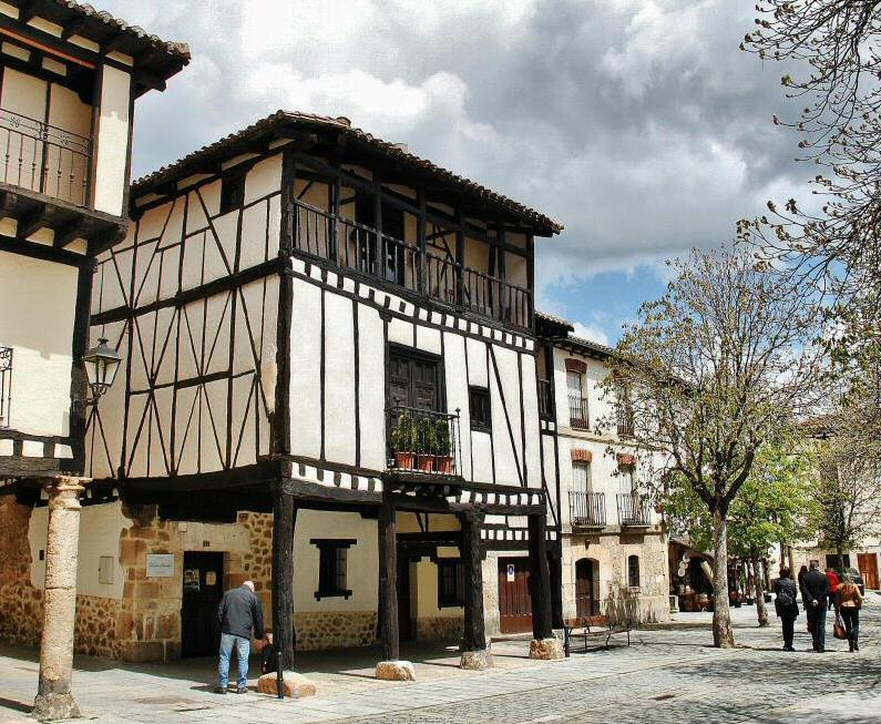 Foto del Registro Civil de Covarrubias