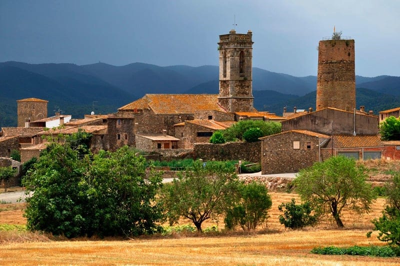 Foto del Registro Civil de Cruïlles