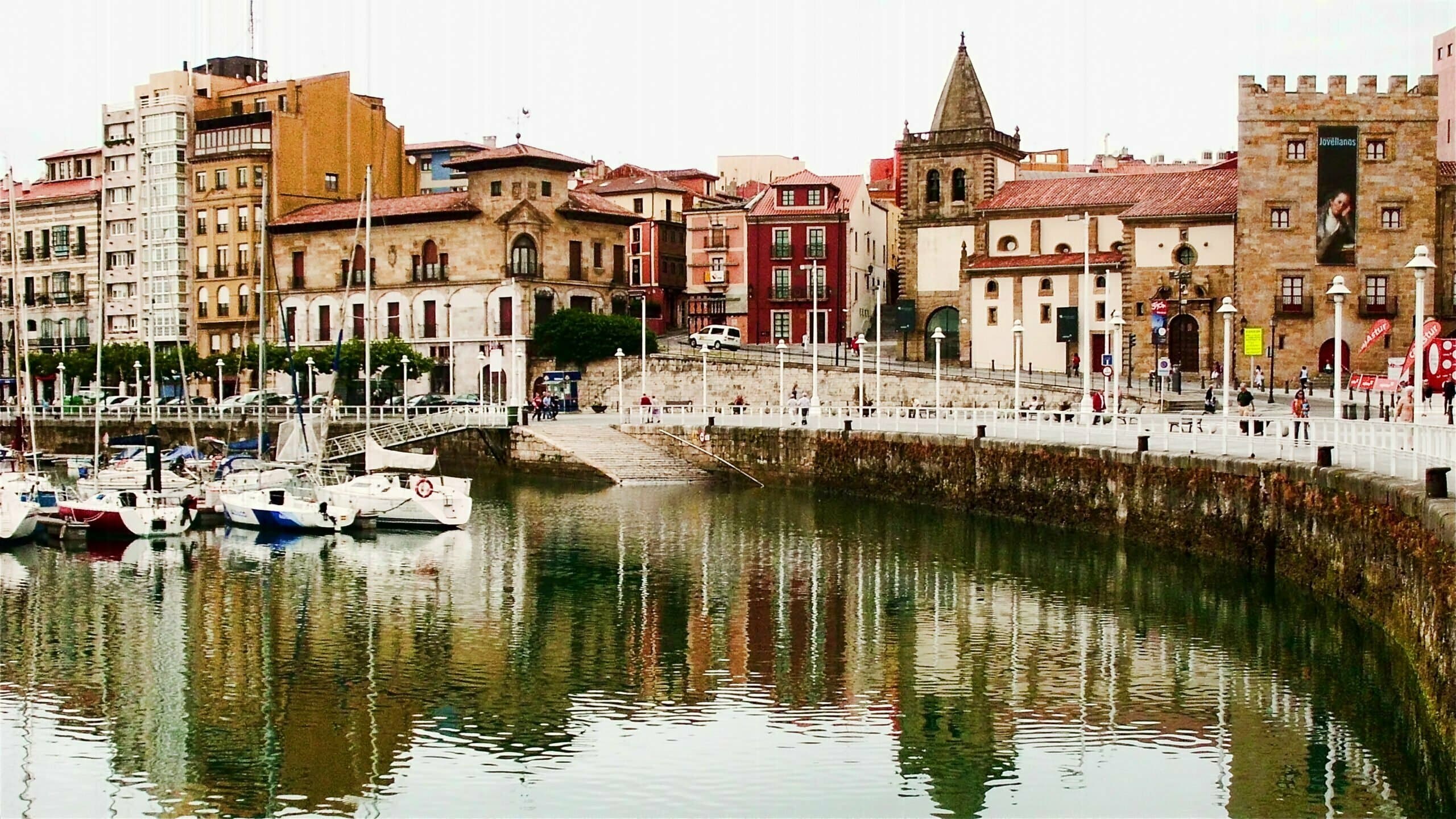 Foto del Registro Civil de Gijón