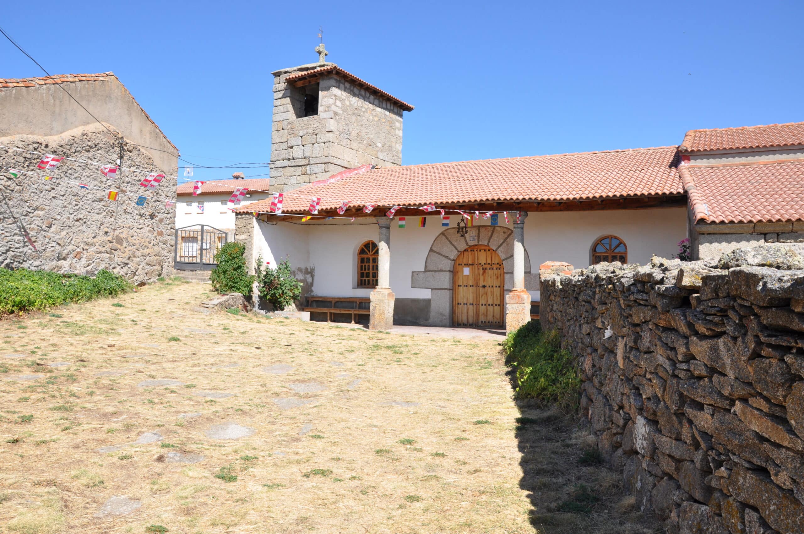 Foto del Registro Civil de Hoyos de Miguel Muñoz