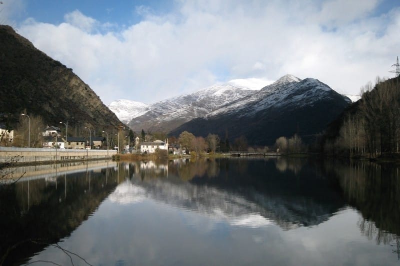 Foto del Registro Civil de La Guingueta d'Aneu