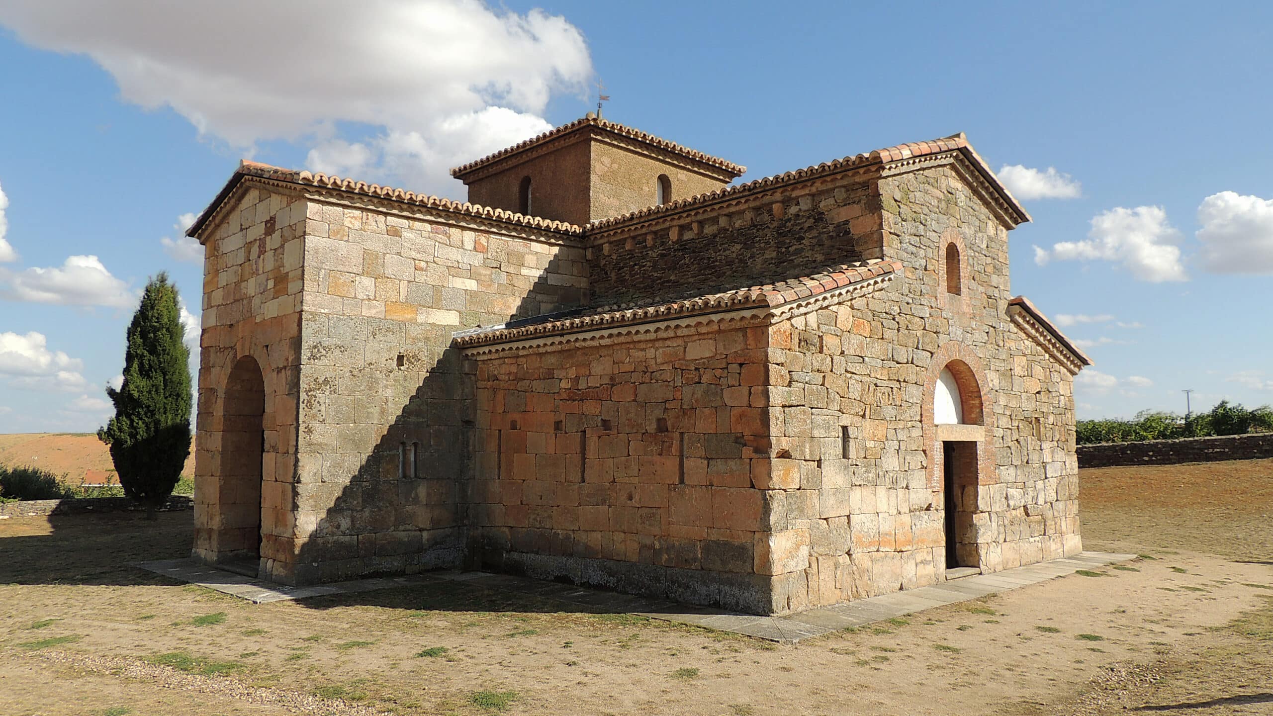 Foto del Registro Civil de San Pedro de la Nave-Almendra