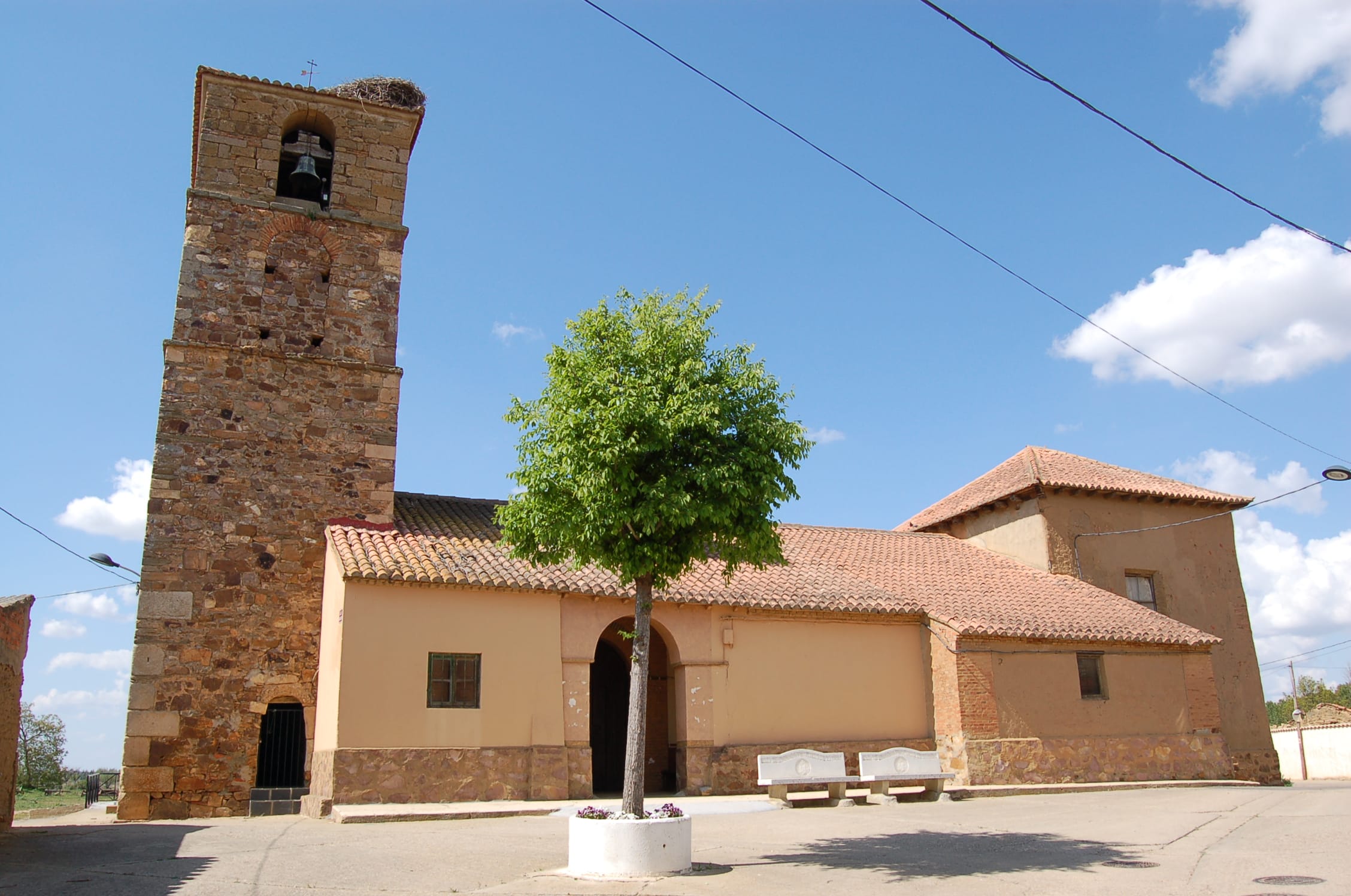 Foto del Registro Civil de Santa Colomba de las Monjas