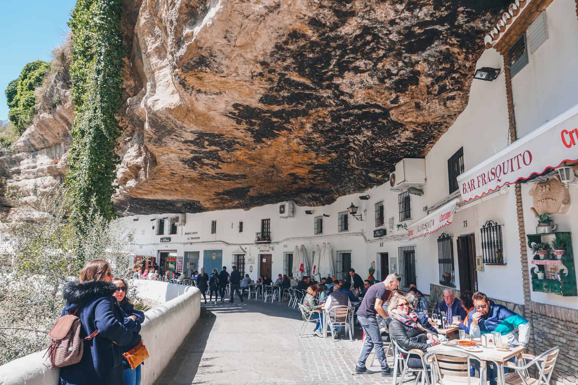 Foto del Registro Civil de Setenil de las Bodegas