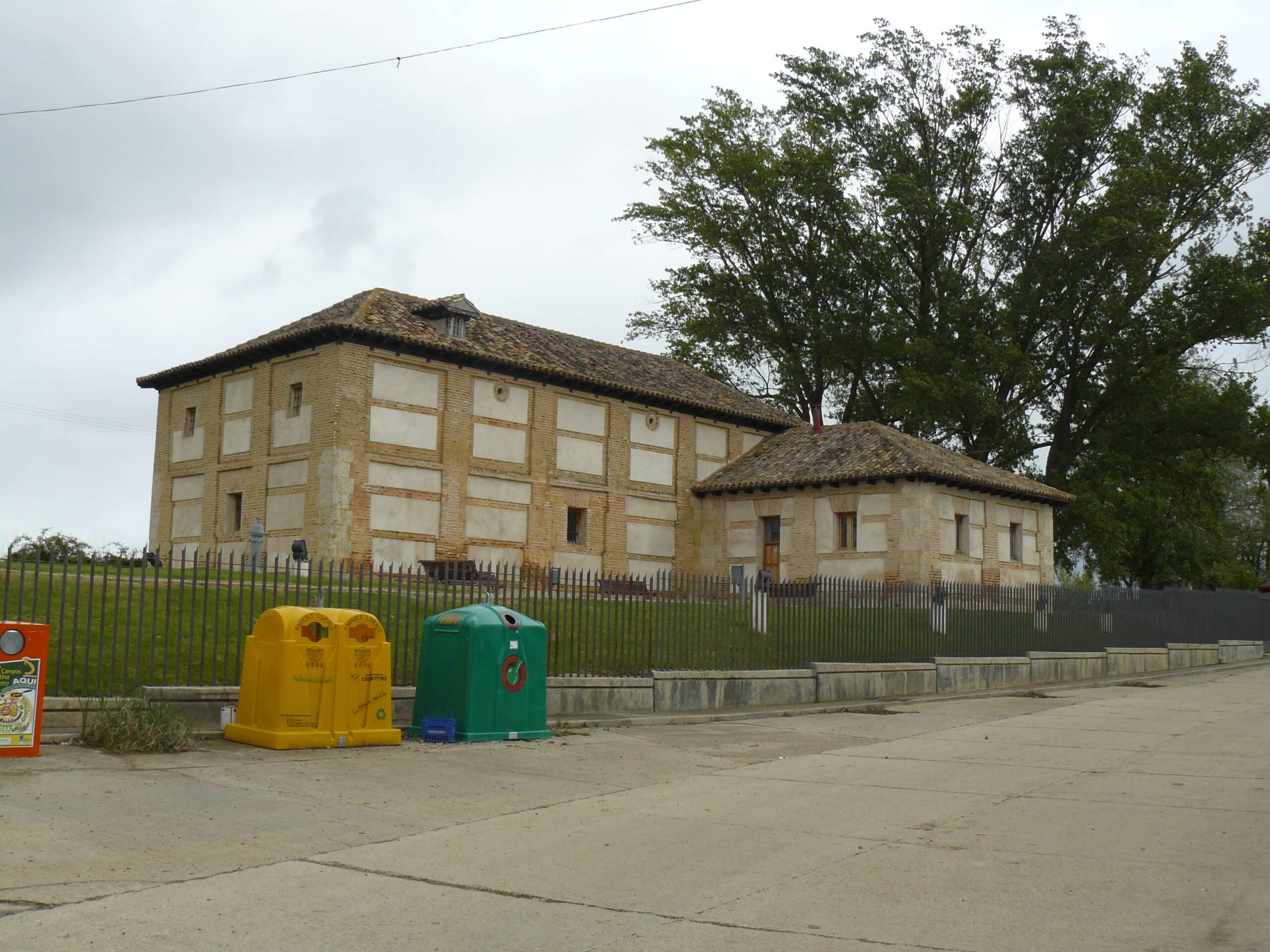 Foto del Registro Civil de Villaumbrales