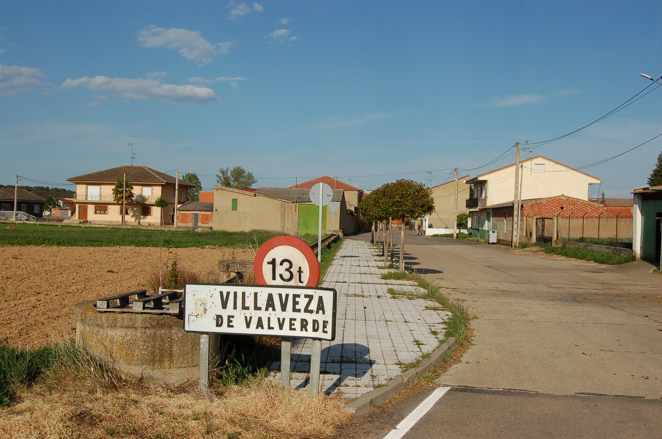 Foto del Registro Civil de Villaveza de Valverde