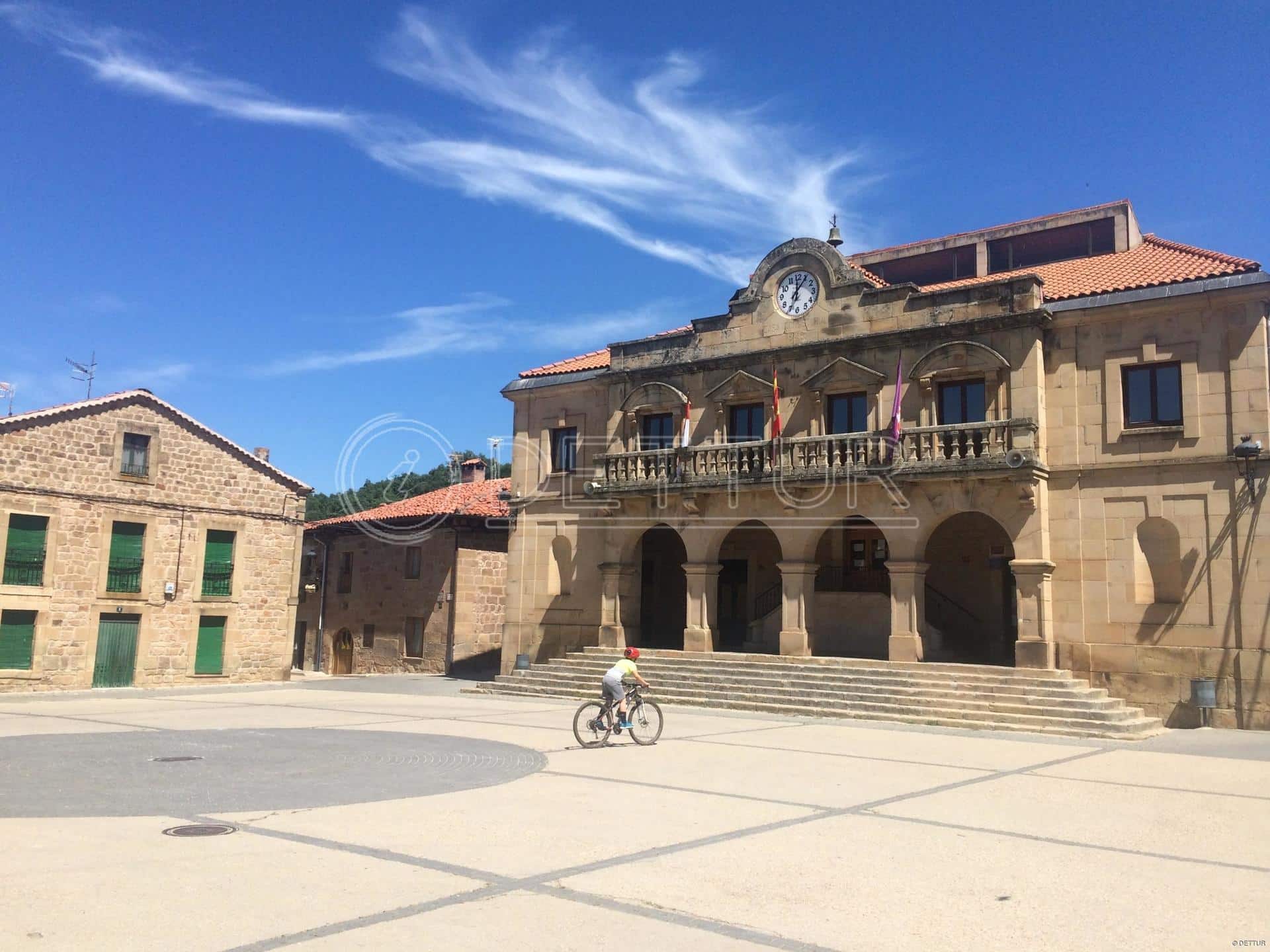 Foto del Registro Civil de Vilviestre del Pinar